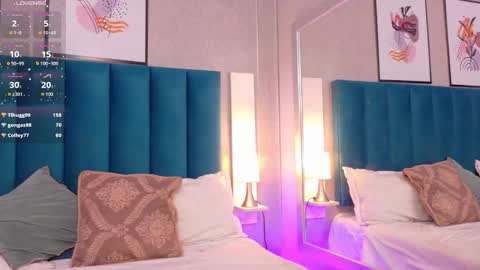   online show from October 5, 10:46 am