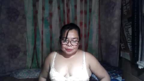 Snapshot of chenita_kits chatting on March 14, 11:48 am chenita_kits online show from March 14, 11:48 am