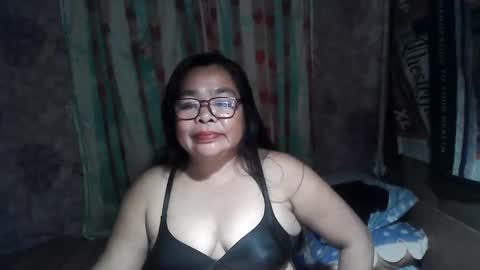 Snapshot of chenita_kits chatting on March 18, 11:13 am chenita_kits online show from March 18, 11:13 am