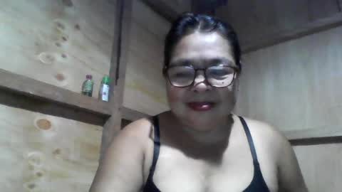 Snapshot of chenita_kits chatting on July 10, 6:07 am chenita_kits online show from July 10, 6:07 am