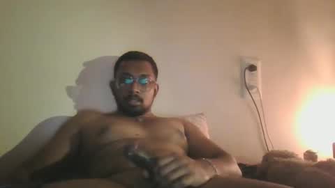 chennaibull1011 online show from February 20, 8:09 pm