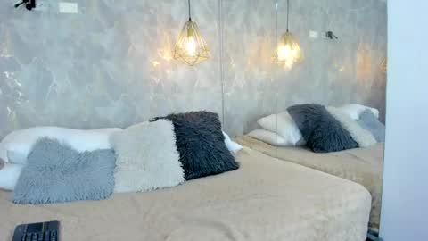 Snapshot of chenova_angels chatting on May 16, 1:54 pm CHENOVA online show from May 16, 1:54 pm