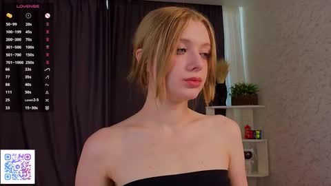 Ellie online show from May 20, 4:40 am