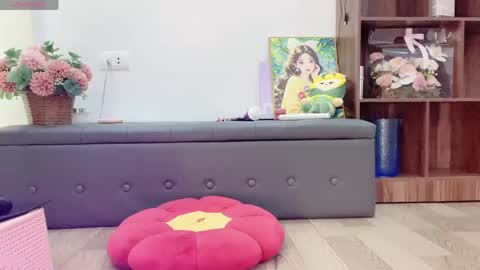 Snapshot of cherry360618 chatting on May 11, 9:48 am cherry online show from May 11, 9:48 am