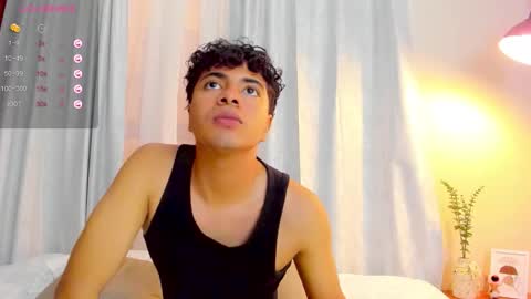 cherry_blossom77 online show from January 11, 1:16 pm