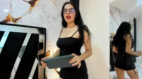 cherry_bom_as online show from May 22, 8:03 pm
