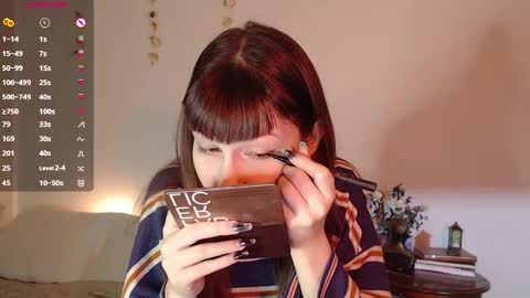 Cheryl online show from January 8, 4:33 pm