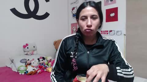 Snapshot of cherry_hc chatting on February 26, 4:03 am Nezumy Rey  online show from February 26, 4:03 am