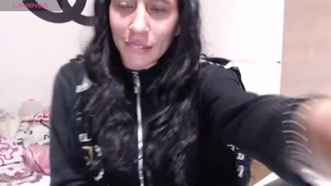 Snapshot of cherry_hc chatting on October 15, 1:33 pm Nezumy Rey  online show from October 15, 1:33 pm