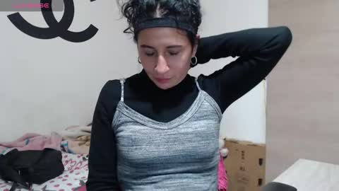 Snapshot of cherry_hc chatting on October 28, 2:59 am Nezumy Rey  online show from October 28, 2:59 am