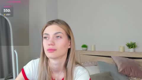 cherry_pr1ce online show from February 11, 11:21 pm