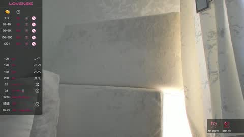 Snapshot of cherry_starrr chatting on September 23, 7:22 am cherry_starrr online show from September 23, 7:22 am