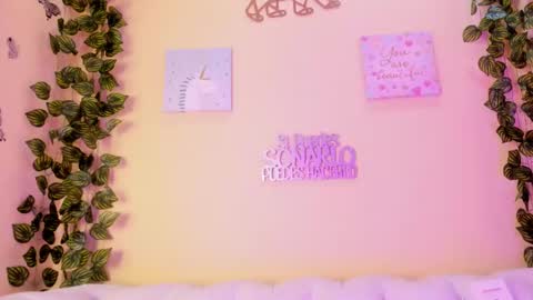 Sussan Cherry  online show from December 13, 9:24 am