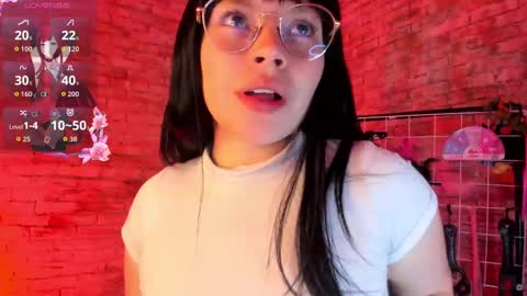     online show from October 4, 11:19 am