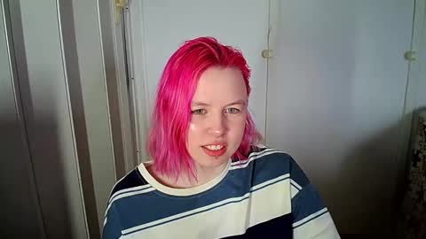 Snapshot of cherrybaby_0 chatting on March 28, 5:40 am cherrybaby_0 online show from March 28, 5:40 am
