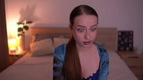 Alisha online show from February 3, 12:20 am