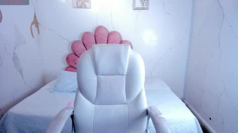 Cherry online show from February 25, 12:37 pm