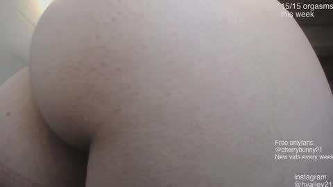 Sarah Prez online show from May 30, 4:31 am