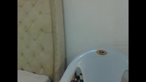 cherry online show from November 3, 10:10 pm