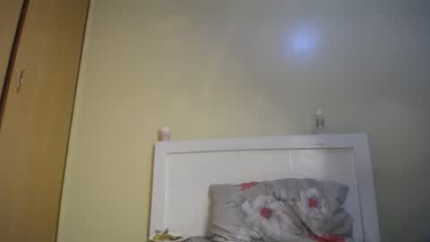 cherrycuddle2 online show from December 21, 1:51 pm