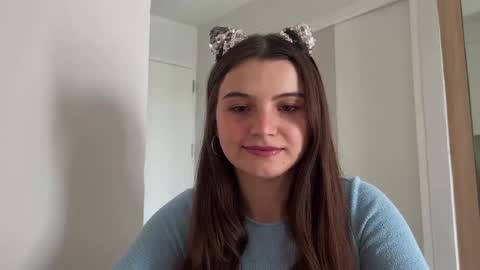 Snapshot of cherryelin chatting on January 5, 4:47 am Lina online show from January 5, 4:47 am