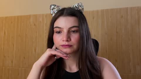 Snapshot of cherryelin chatting on January 30, 4:06 am Lina online show from January 30, 4:06 am