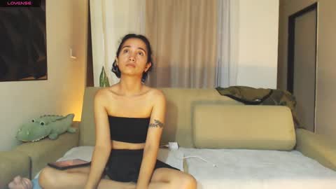 Cereza online show from December 4, 3:26 am