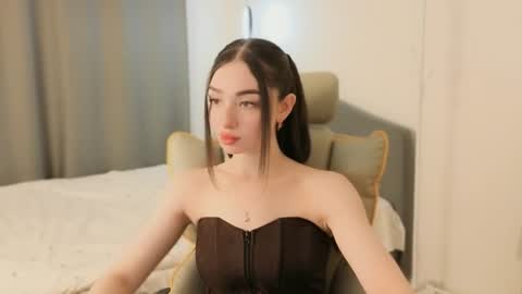 Snapshot of cherrylatte_ chatting on July 8, 7:07 pm Kate3 online show from July 8, 7:07 pm