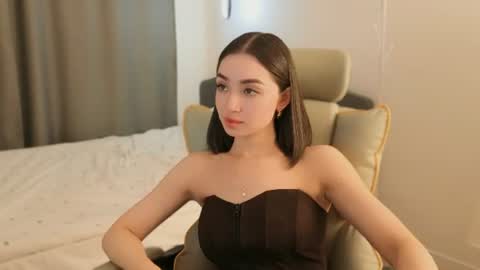 Snapshot of cherrylatte_ chatting on July 13, 7:27 pm Kate3 online show from July 13, 7:27 pm