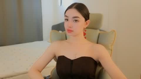 Snapshot of cherrylatte_ chatting on July 19, 7:17 pm Kate3 online show from July 19, 7:17 pm