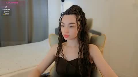 Snapshot of cherrylatte_ chatting on August 3, 7:06 pm Kate3 online show from August 3, 7:06 pm