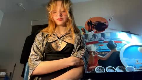 Nika online show from May 11, 4:48 pm
