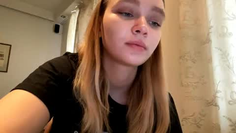 Lei online show from March 2, 7:15 am