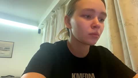 Lei online show from March 19, 5:22 am