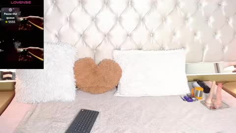 Cherry  online show from April 14, 4:51 am