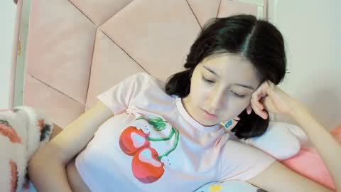 cherrycute666 online show from December 27, 10:01 am