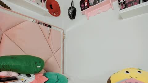 cherrycute666 online show from January 26, 6:17 am