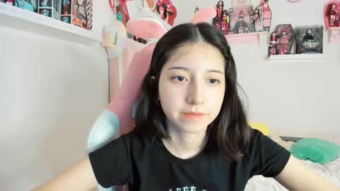 cherrycute666 online show from February 14, 1:45 am