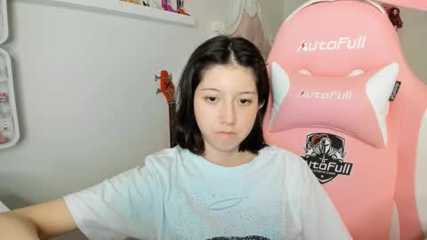 cherrycute666 online show from February 20, 2:19 am
