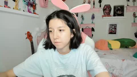 cherrycute666 online show from March 9, 3:43 am