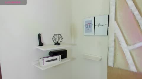 chhloe69 online show from February 24, 8:40 pm