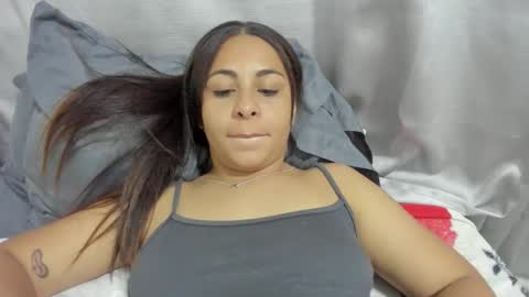 Snapshot of chiara_20 chatting on October 15, 3:17 am Airam online show from October 15, 3:17 am