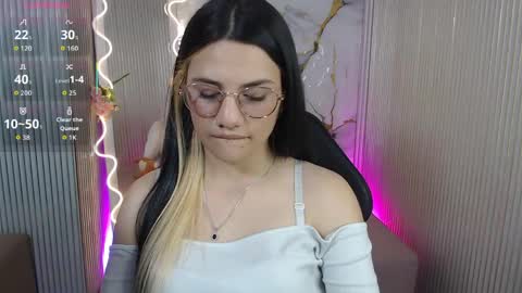 Chiara  online show from May 8, 7:19 pm
