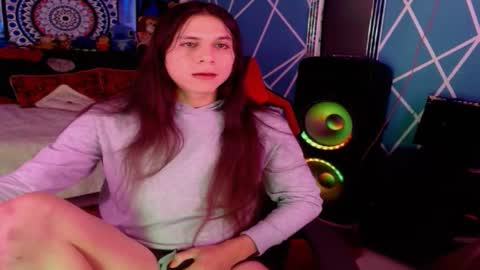 Snapshot of chico_explosivo chatting on October 22, 3:18 am chico_explosivo online show from October 22, 3:18 am