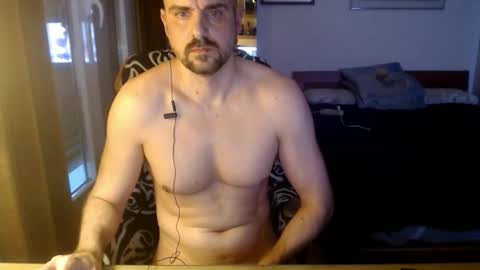 chicocam1983 online show from November 22, 4:39 pm