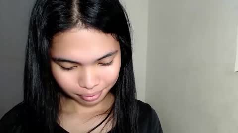 Snapshot of chictemptation_ chatting on February 19, 6:48 pm CRISTINE3. online show from February 19, 6:48 pm