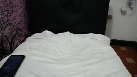 Snapshot of chiky_nastyy chatting on October 1, 3:07 pm Chikys online show from October 1, 3:07 pm