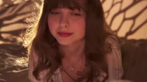 Snapshot of chillpix chatting on November 2, 3:03 pm Hanna online show from November 2, 3:03 pm