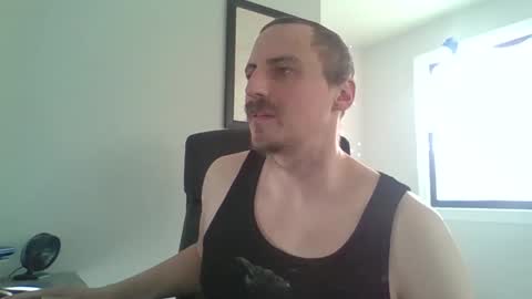 Chillsfguy online show from January 8, 8:22 pm