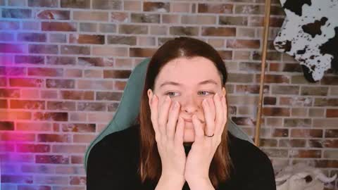 Bella online show from March 14, 9:15 am